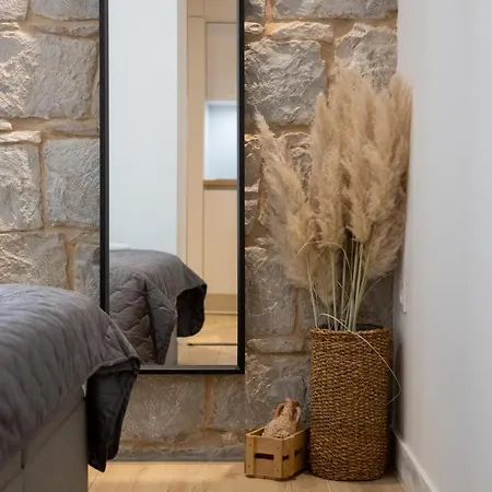 Апартаменты Cozy Hidden Gem In The Old Town *